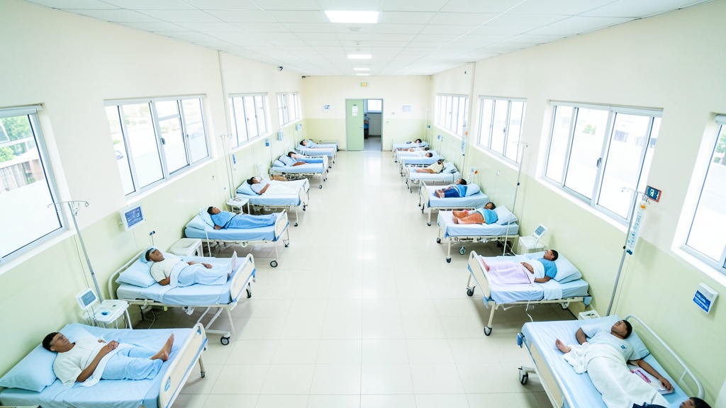 Rick Harrison sale del hospital tras cirugía cardíaca de emergencia