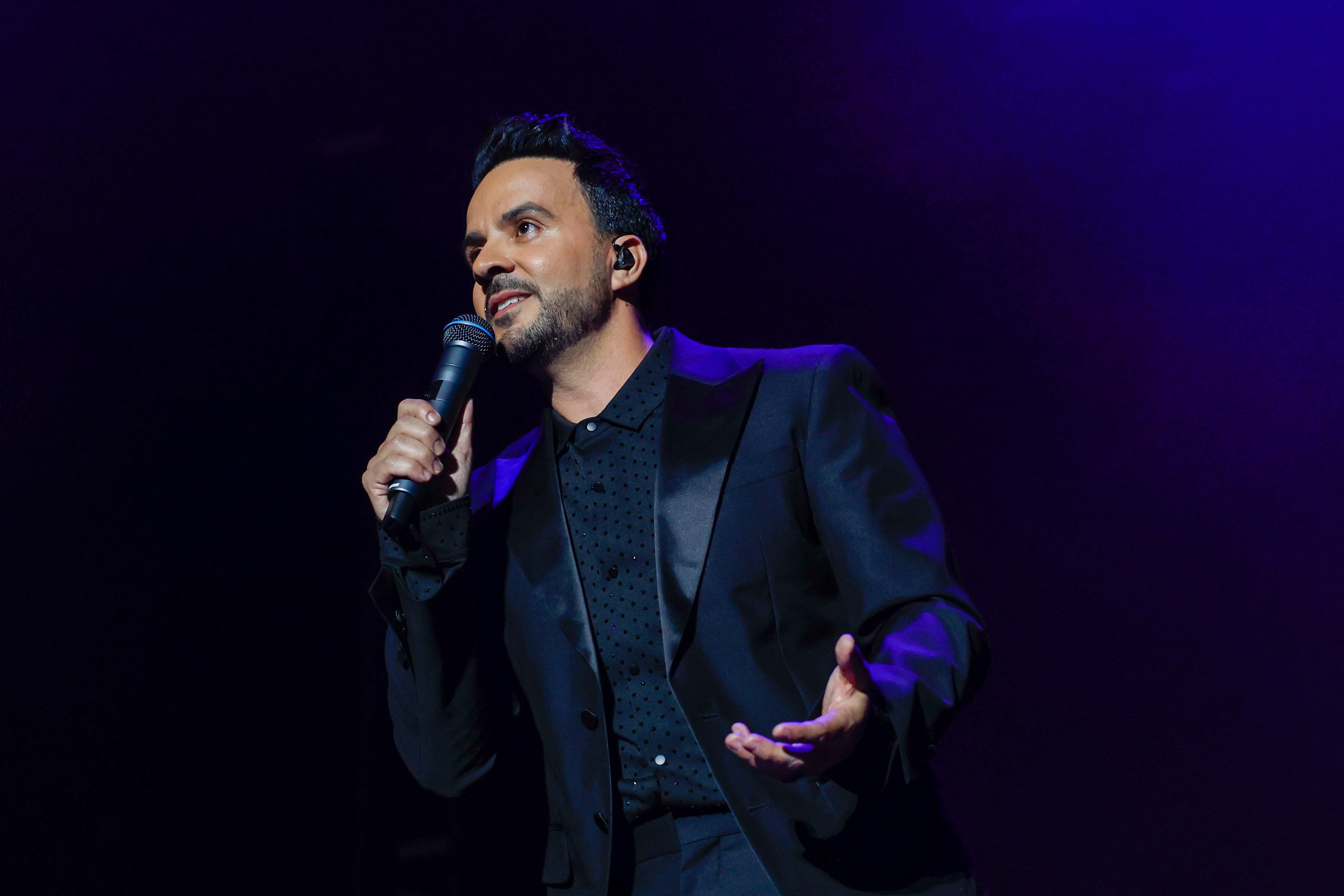 Luis Fonsi confirma su Mar Infinito World Tour 2027 con paradas en cuatro continentes