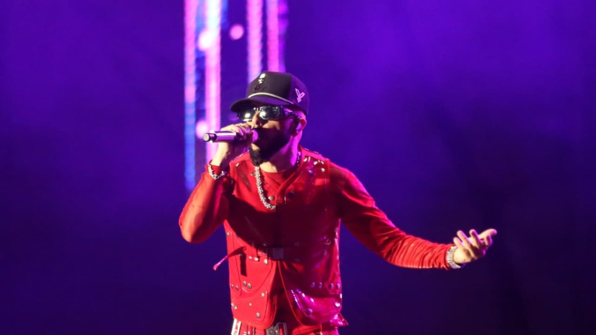 Yandel Sinfónico dejó al Parque Bicentenario con ritmo y orquesta en el FTC Live